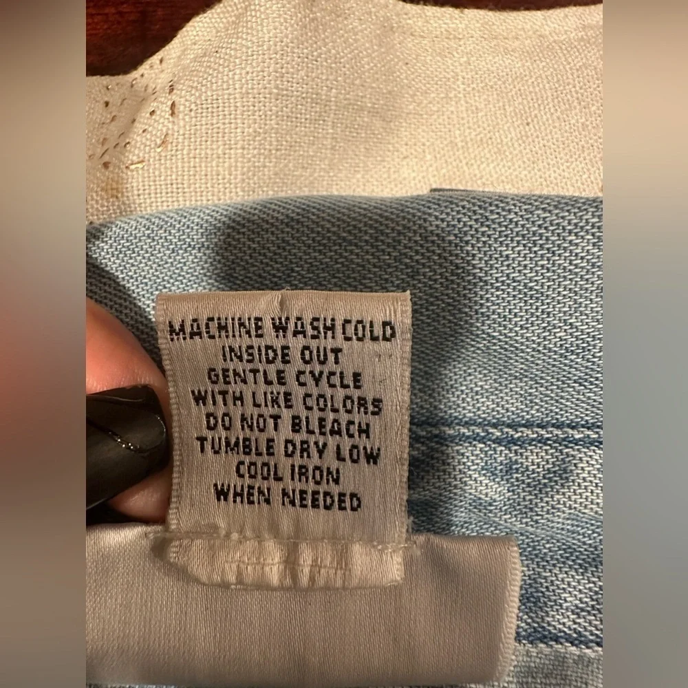 TEDDI Vintage 90s Light Blue Denim Embroidered Button Down Large - Picture 9 of 9